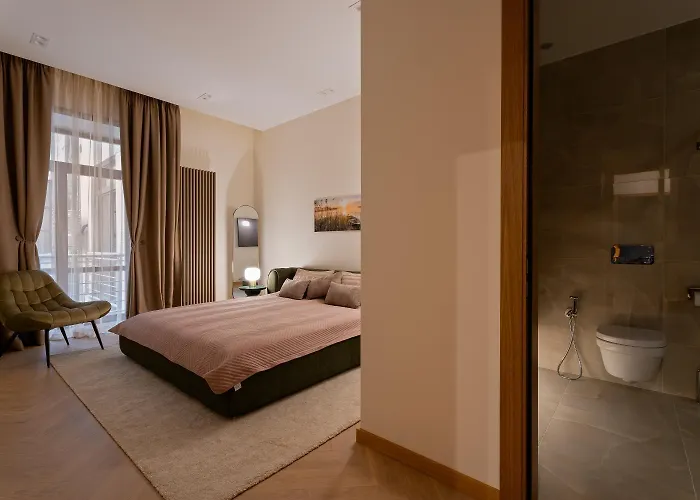 Raina Petit - Boutique Apartment *