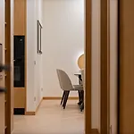 Raina Petit - Boutique Apartman *